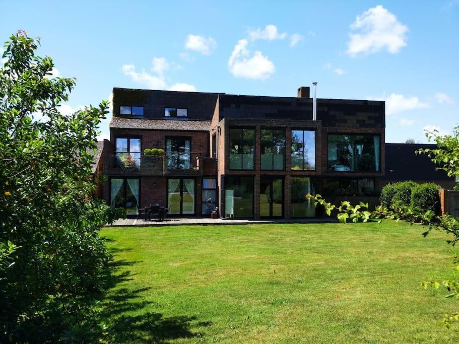 Portreeves Apartment Arundel Exterior photo